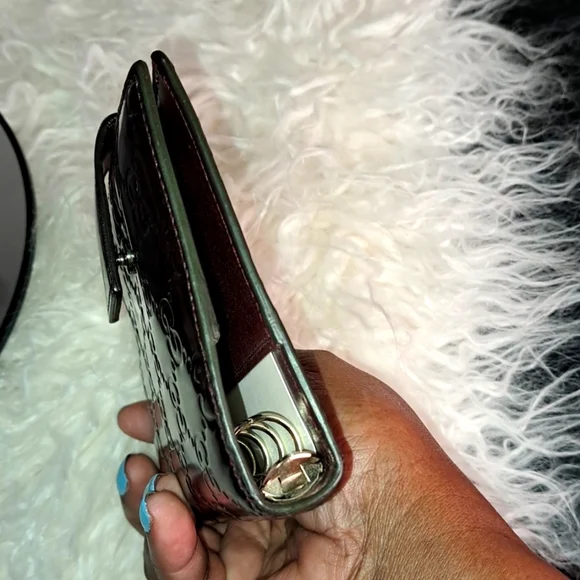 Gucci Guccissima Patent Leather Agenda Like New - Picture 4 of 13